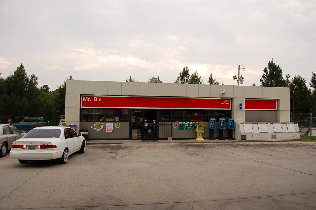 SC Gas Station PJ Chmiel Flickr