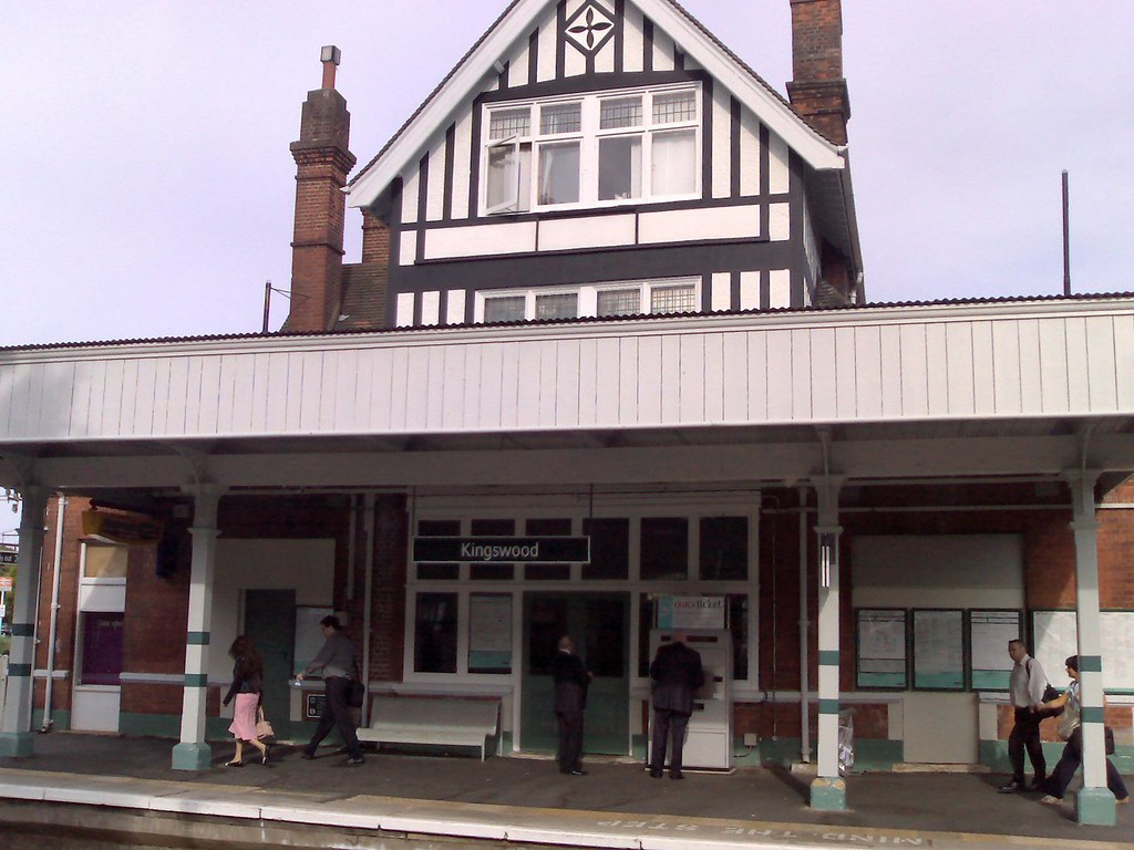 Kingswood Railway Station See where this photo was taken a… Flickr