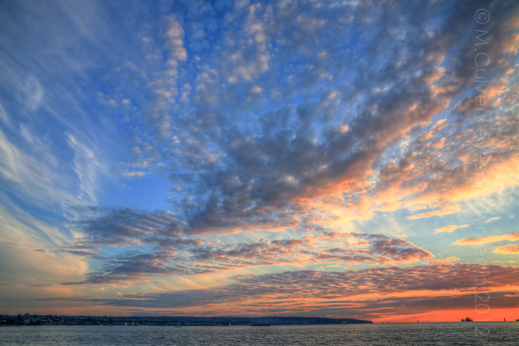 Big sky country Still busy until midnight last night. I wa… Flickr