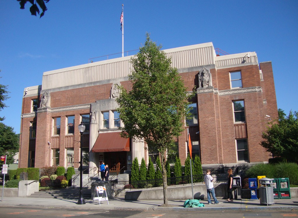 Clackamas County Courthouse (Oregon City, Oregon) The Clac… Flickr