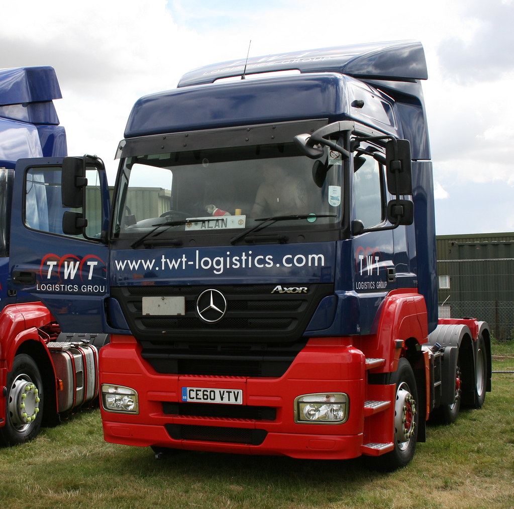 CE60VTV TWT Logistics Thruxton Truck Racing and Truck Sh… Flickr