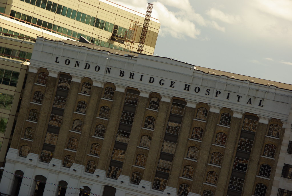 London Bridge Hospital www.atmosphaeraphoto.co.uk/ www.fac… Flickr