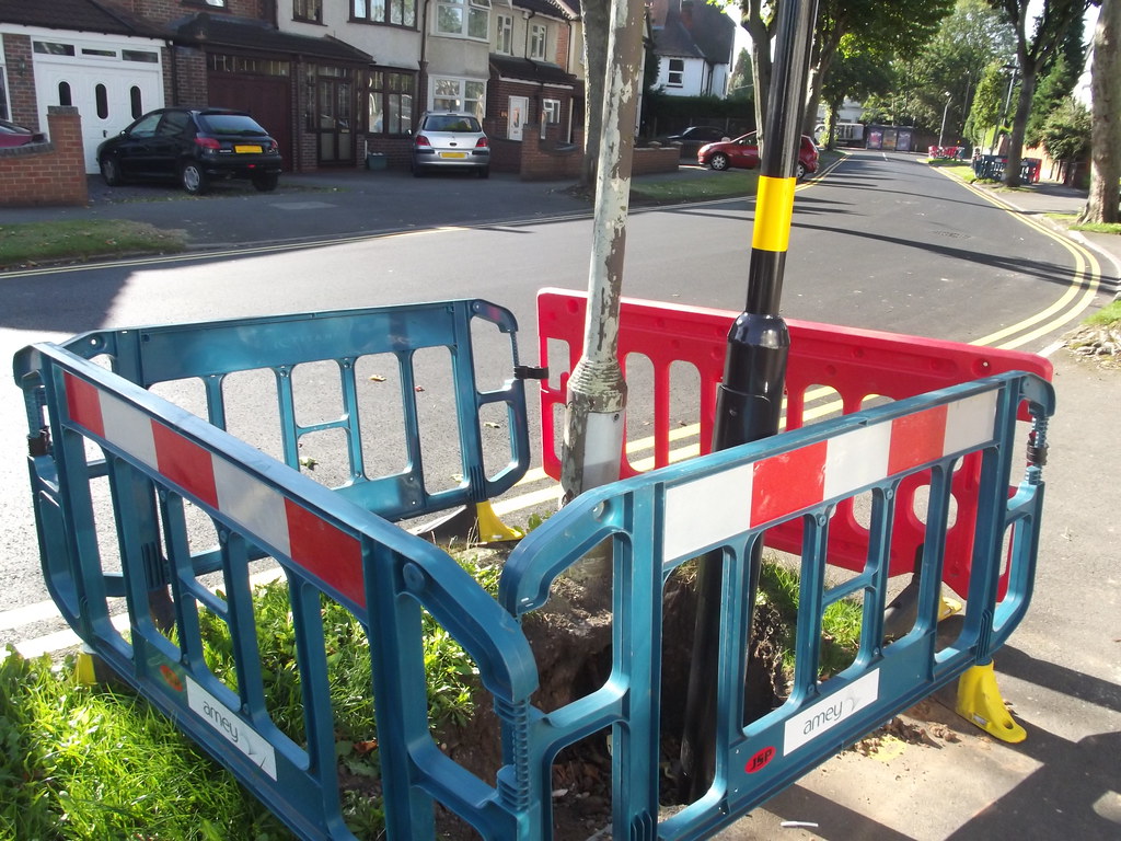 Brooklands Road, Hall Green new lamppost installation base a