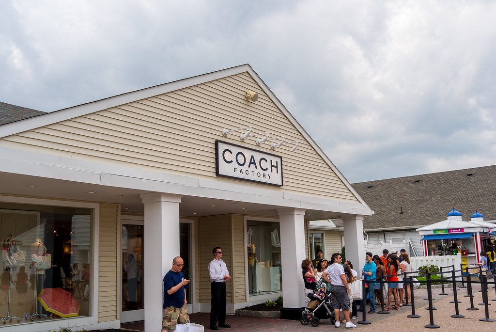 Woodbury common Premium Outlets llee_wu Flickr