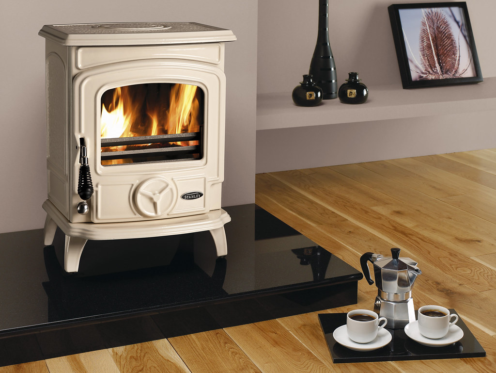 Oisin Stove The Oisin solid fuel stove is one of our small… Flickr