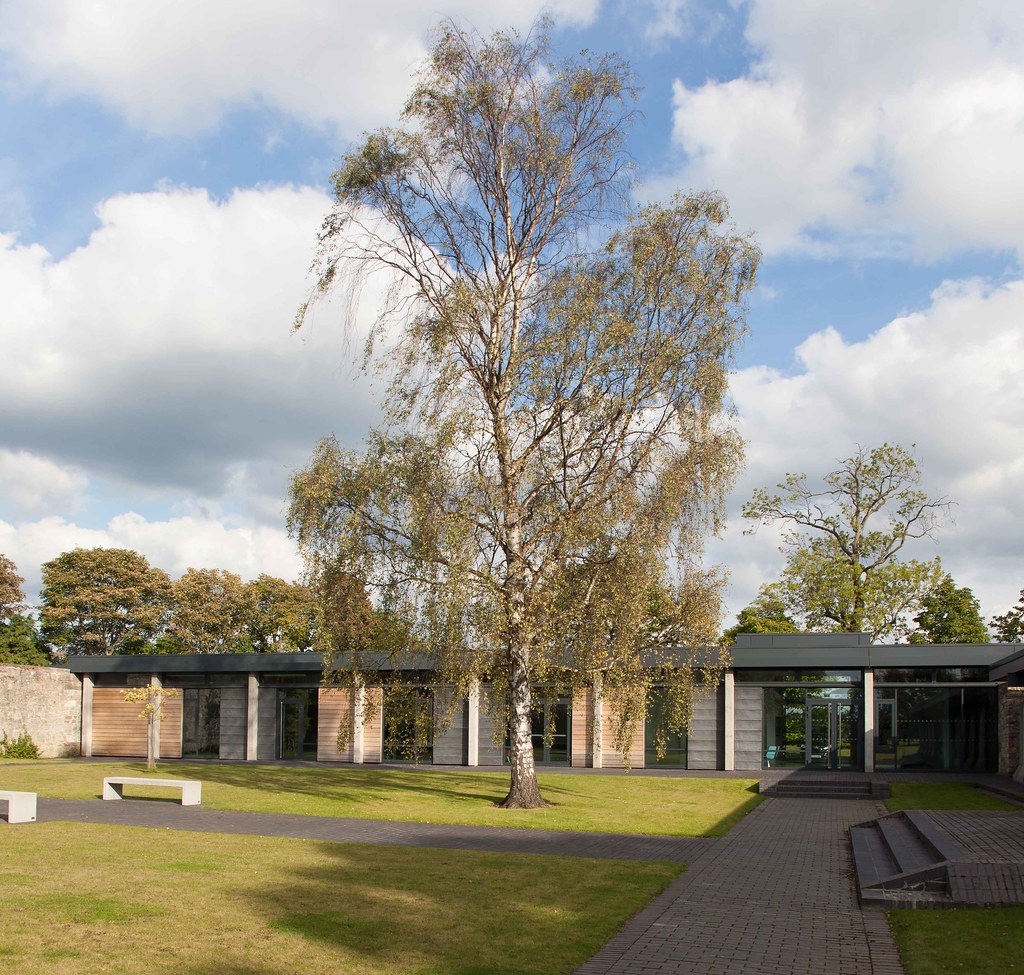 Scotstoun House, South Queensferry Designed by Peter Foggo… Flickr