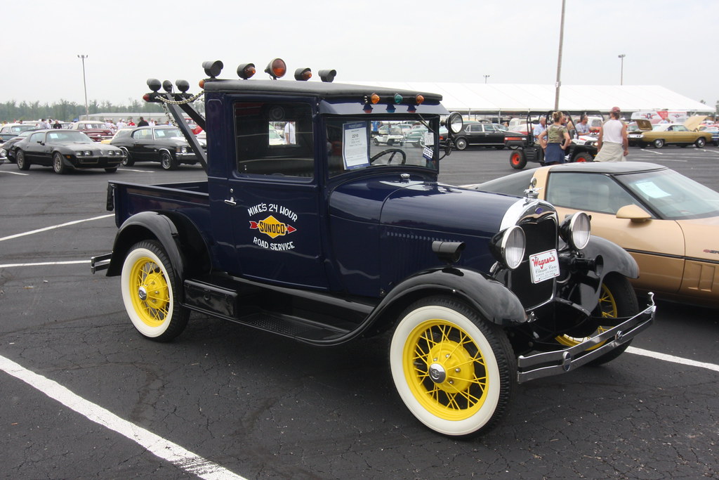 AUBURN INDIANA CAR AUCTION THIS IS AT THE RM CAR AUCTION S… Flickr
