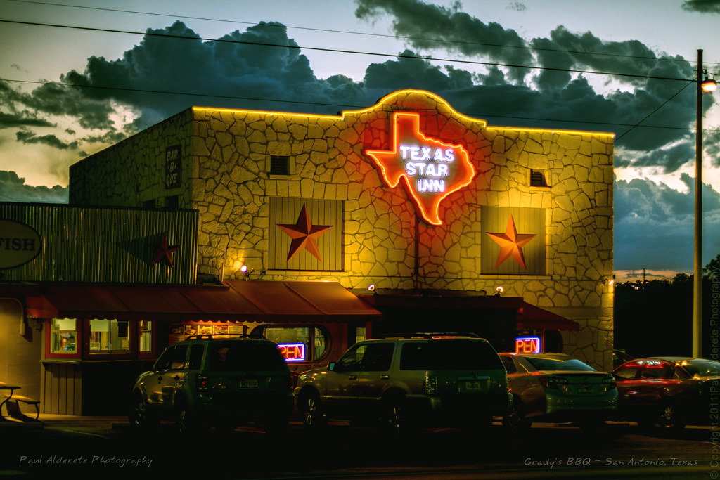 Grady's BBQ This is an HDR of a BBQ restaurant near my hou… Flickr
