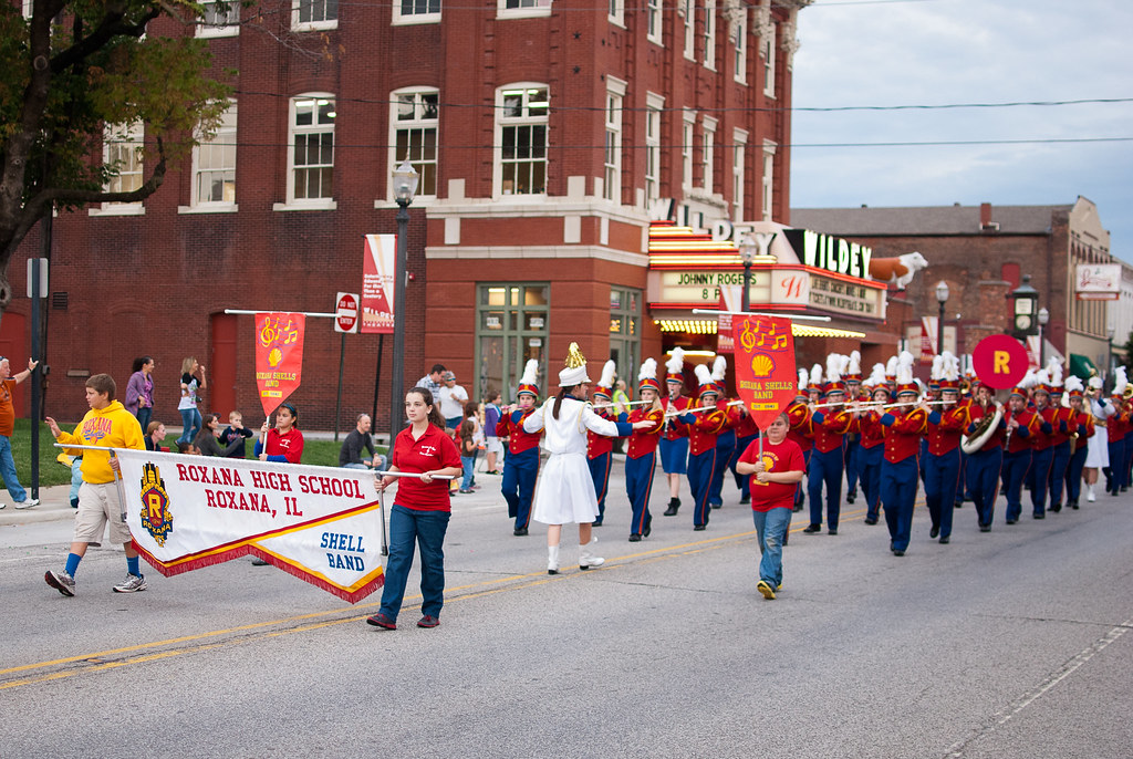 Edwardsville Parade 9.15.12 009 Roxana Shells Flickr
