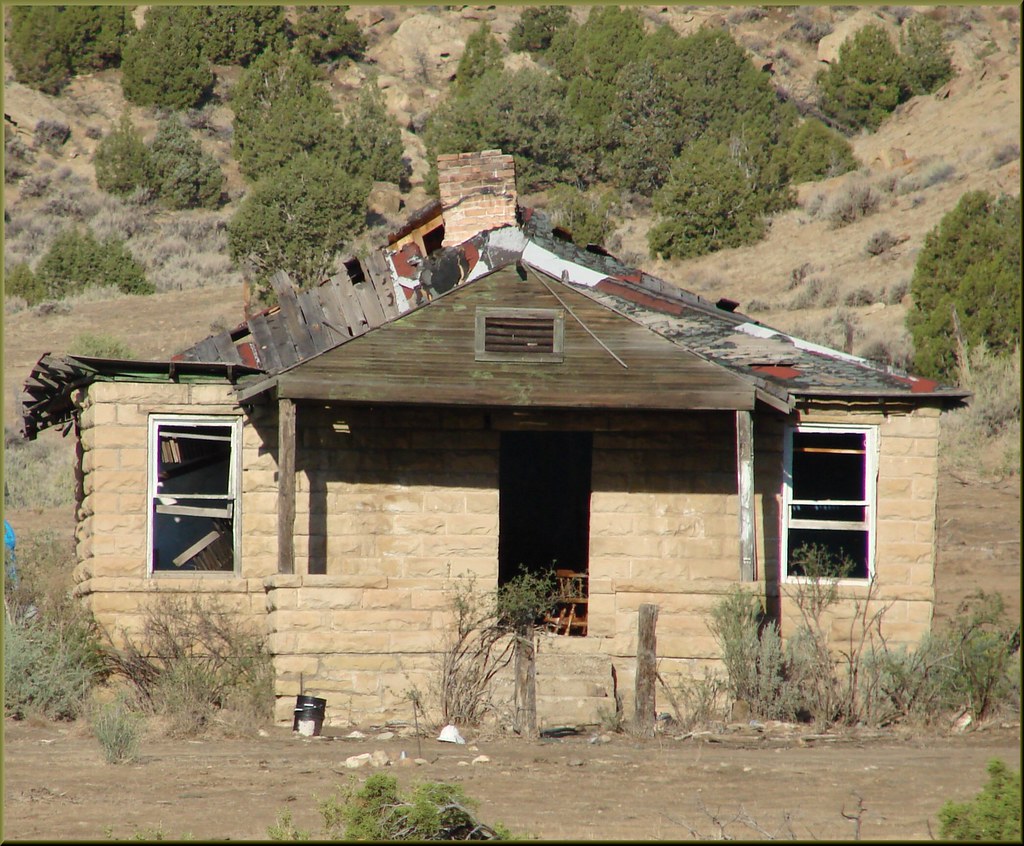 Thompson Springs, UT 82612 (1 in a multiple picture set)… Flickr