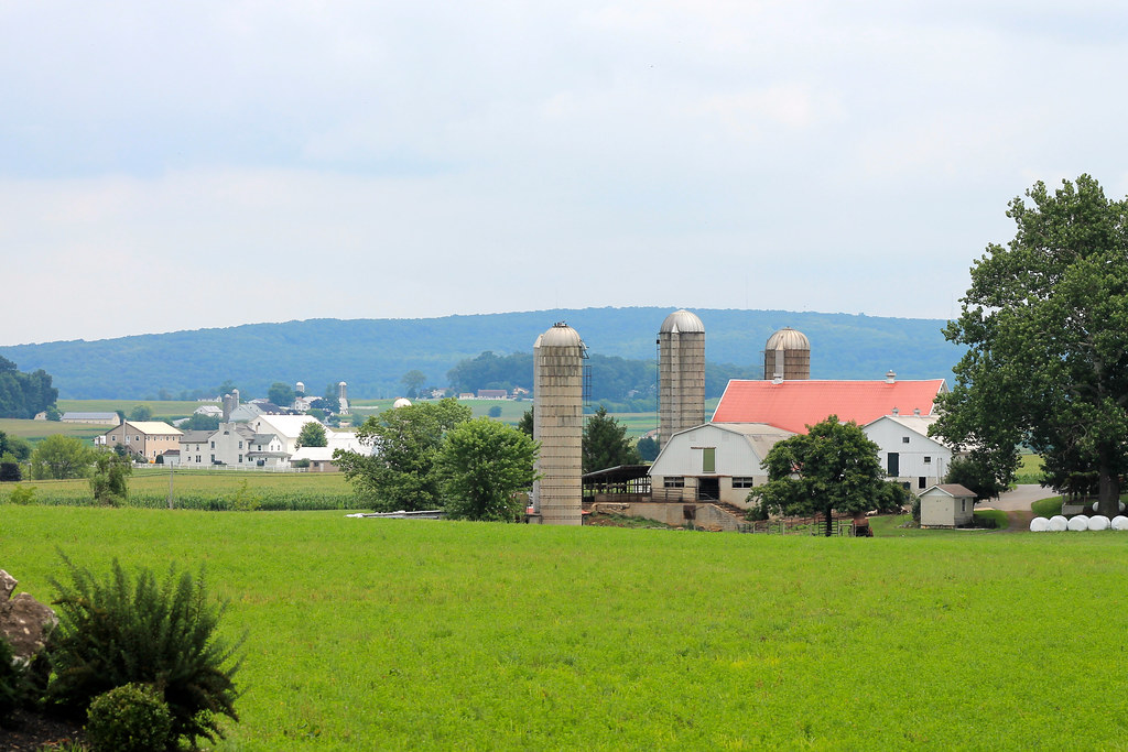 Lancaster County Countryside near Intercourse, PA Jon Dawson Flickr