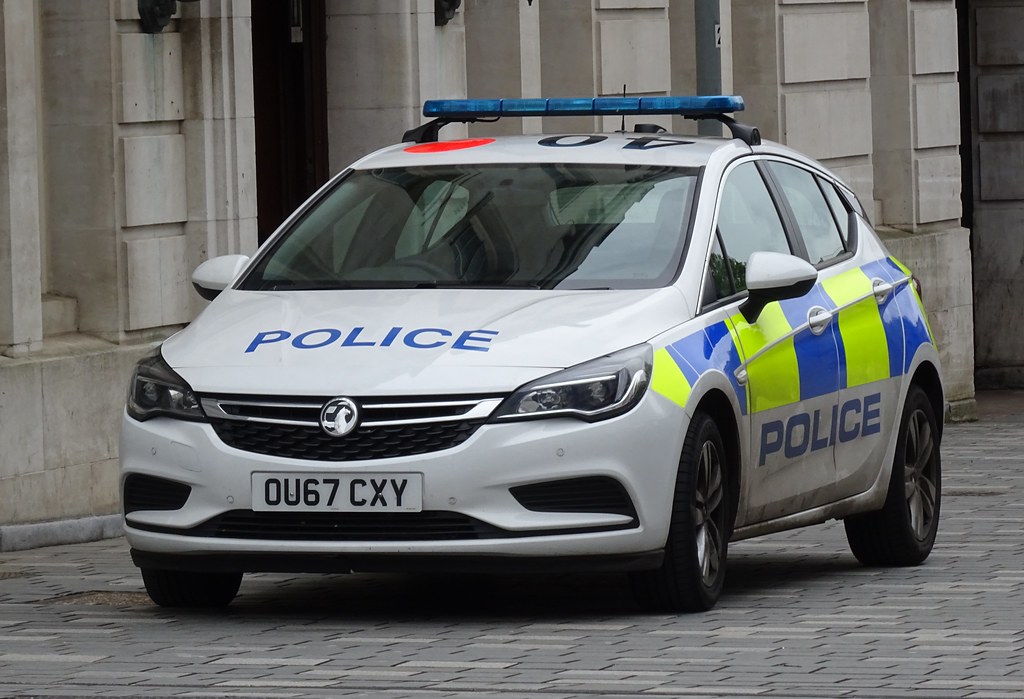 Bedfordshire Police OU67 CXY 999 Response Flickr