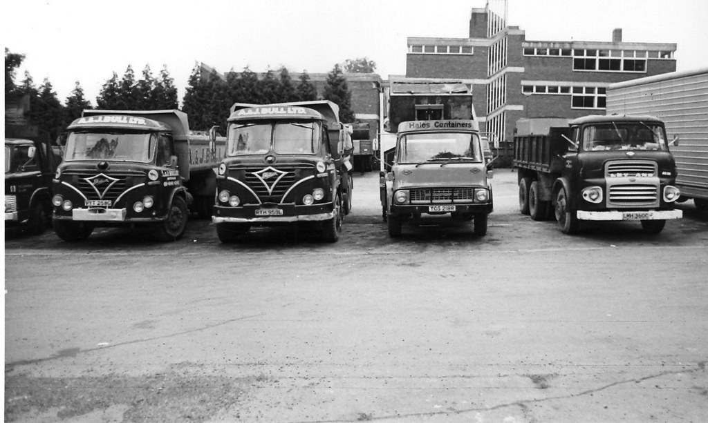 Gravel Hill lorry park. 1977 This is a nice line up caught… Flickr