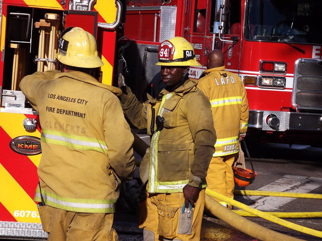 Church fire in Crenshaw area, Los Angeles Galilee Baptist … Flickr