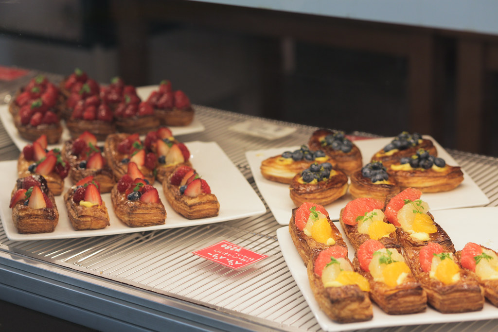 Japanese pastry sanmai Flickr