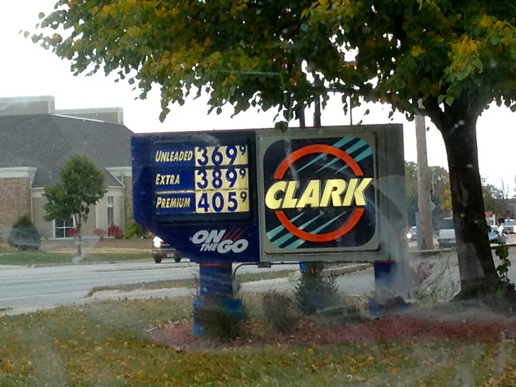 Mequon WI Gas Prices, Oct 9, 2012 Lynn Friedman Flickr