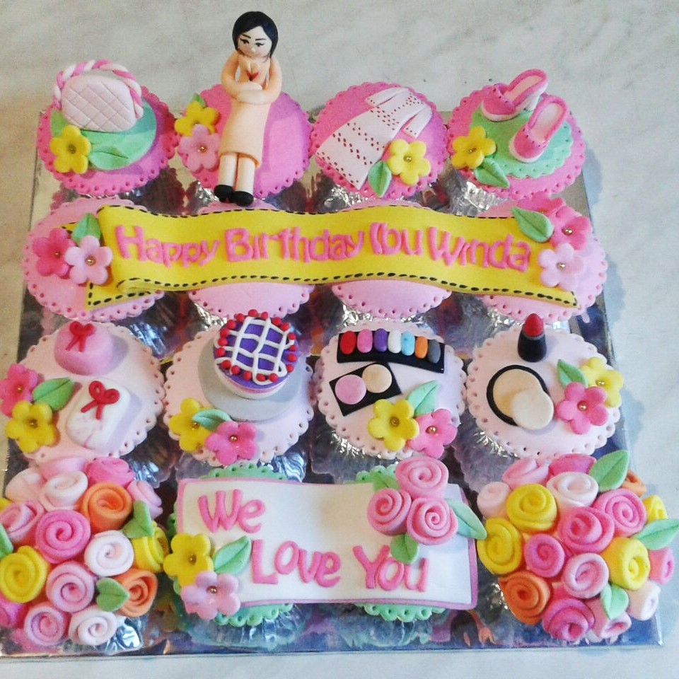 Gambar Kue Ulang Tahun Untuk Ibu Tempat Berbagi Gambar