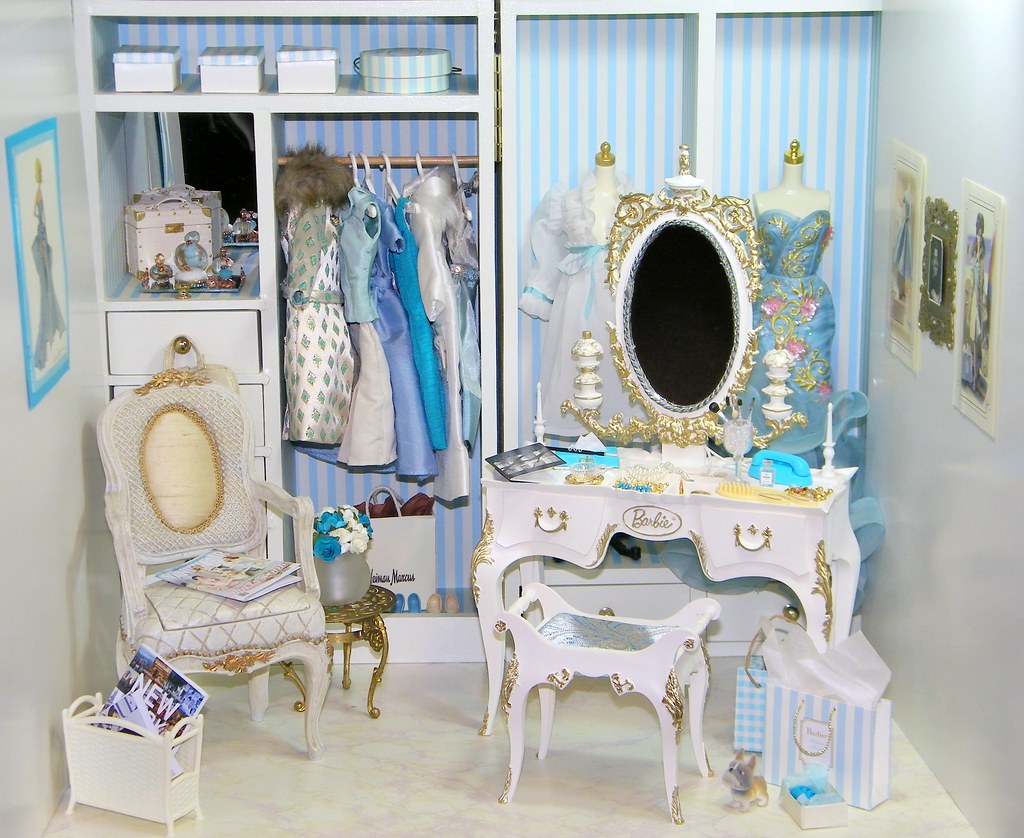 Suzy Goose Vanity! Suzy Goose Vanity Repainted Silkstone W… Flickr