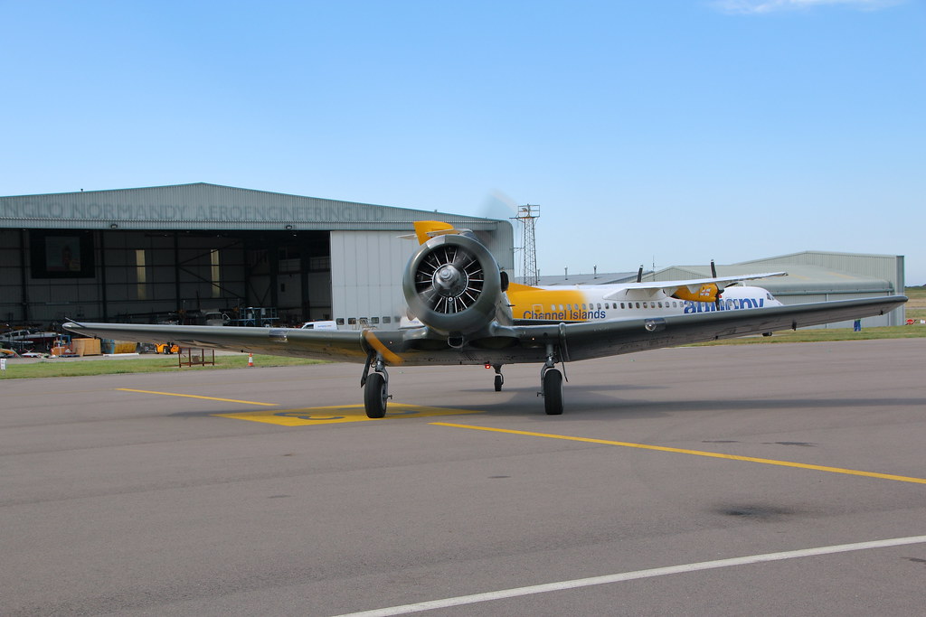 Harvard coming into land, Guernsey Airshow. Peter Anthony Gorman Flickr