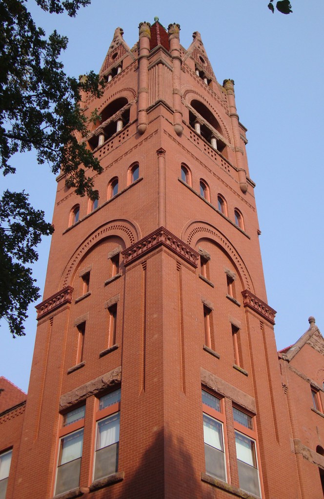 Faribault County Courthouse Tower (Blue Earth, Minnesota) Flickr
