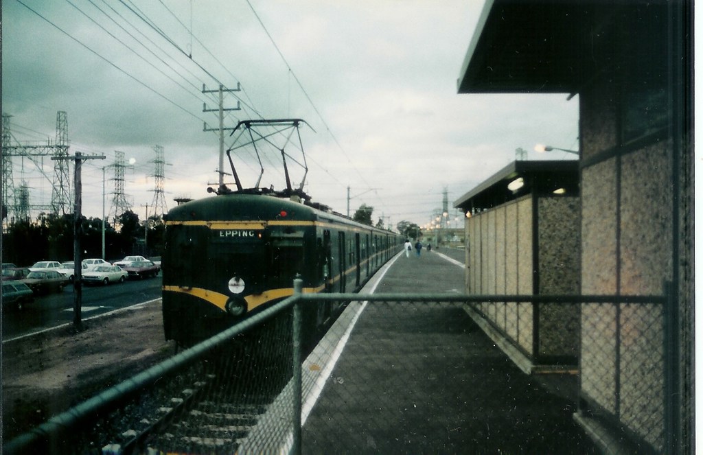 Harris train Keon Park 1051988 A few weeks after this ph… Flickr