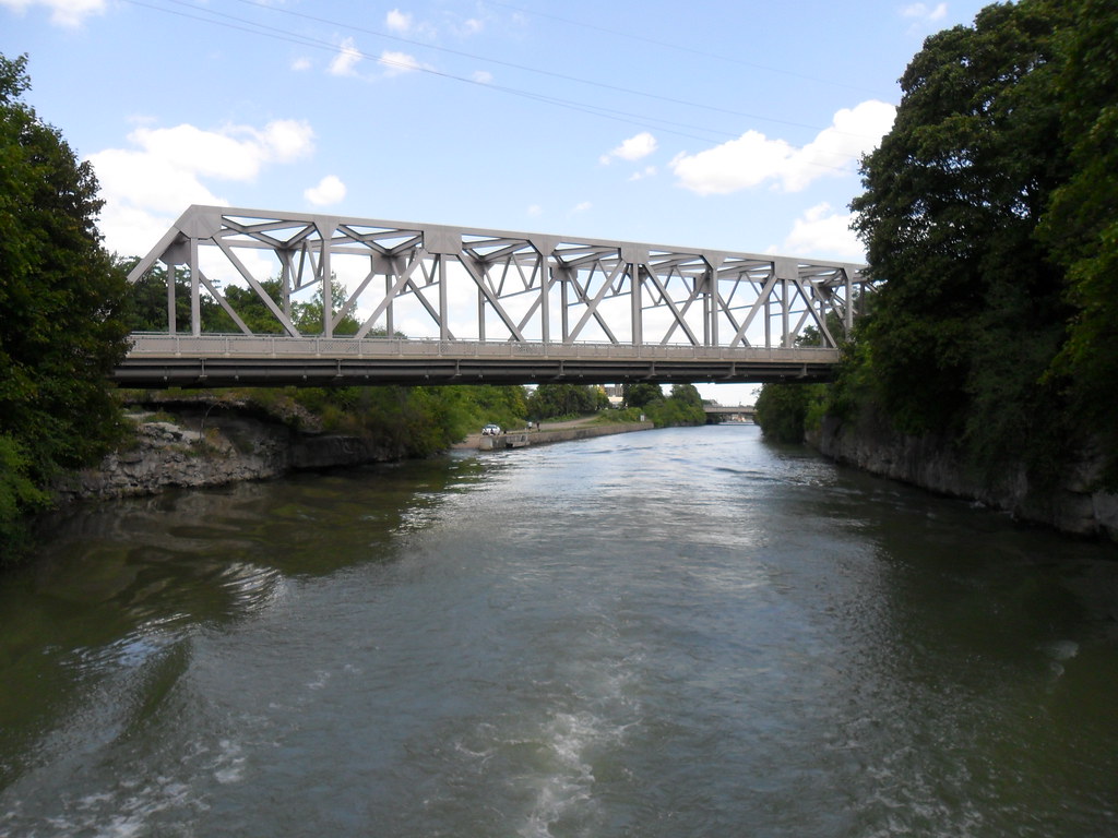 Low bridge on Erie Canal Lockport, NY P. A. Fraterrigo Flickr