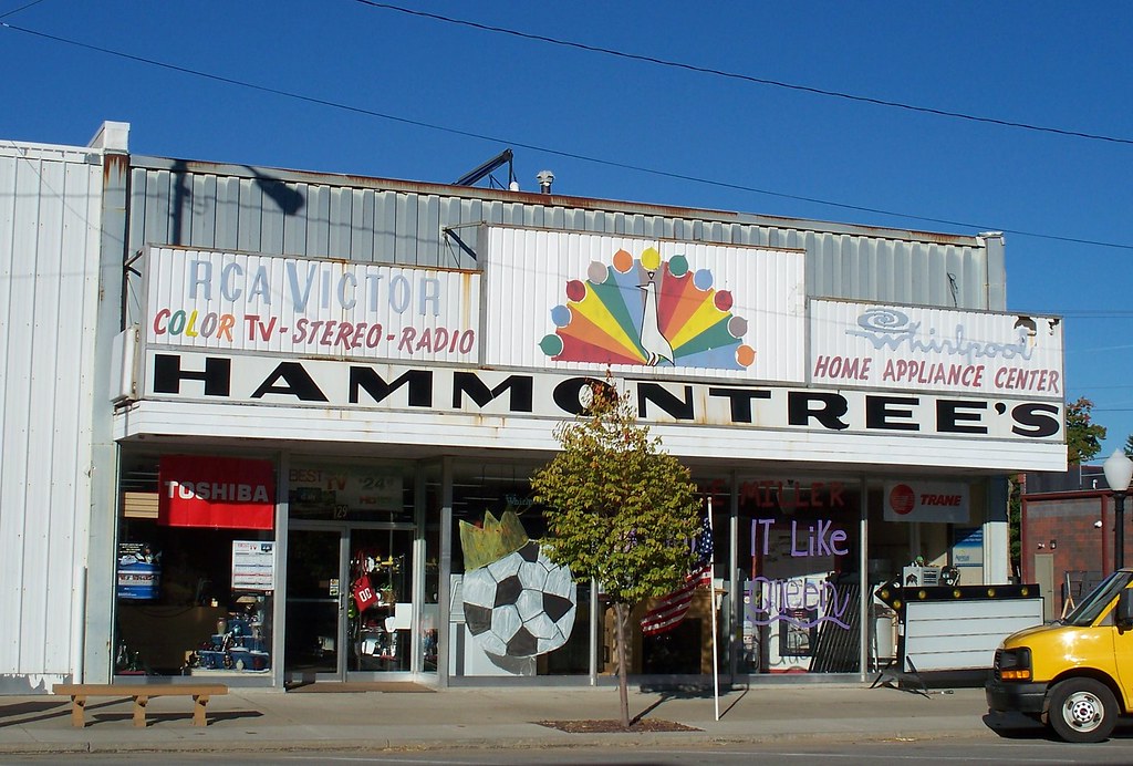 OH Wauseon Hammontree's Store front of Hammontree's in W… Flickr