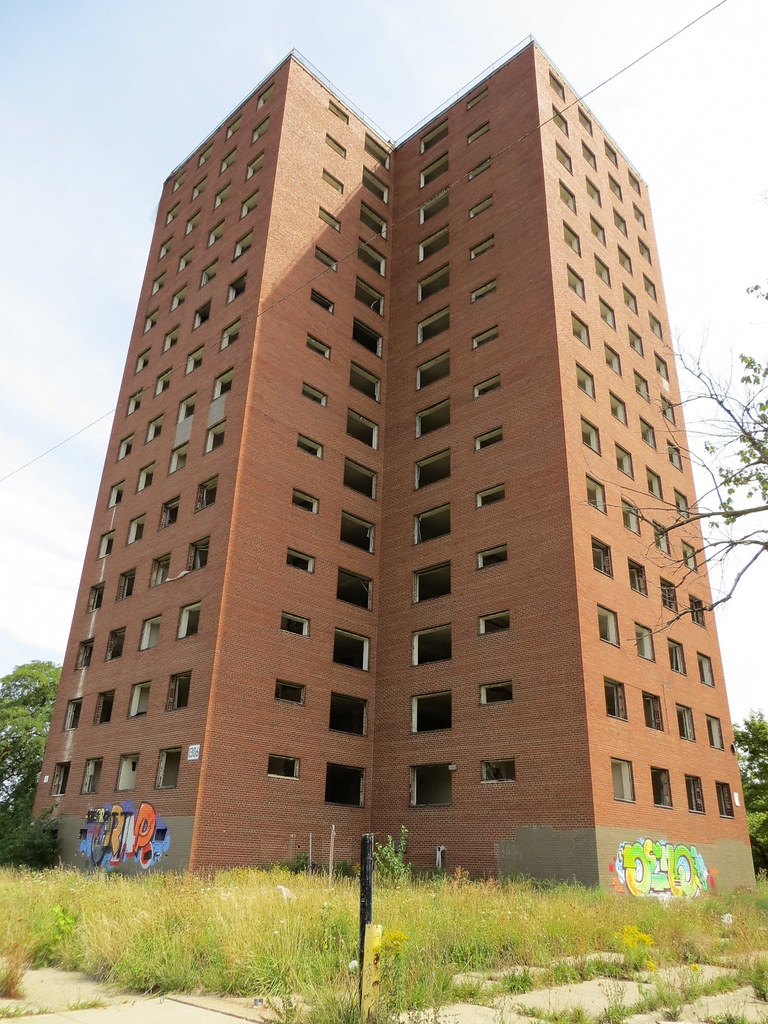 High Rise BrewsterDouglass Housing Projects Sean Marshall Flickr