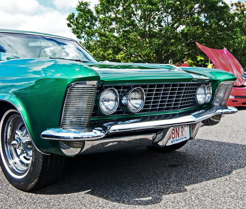 Green Riviera 60s Buick Riviera; Cara and Copters 2012, Pl… Flickr
