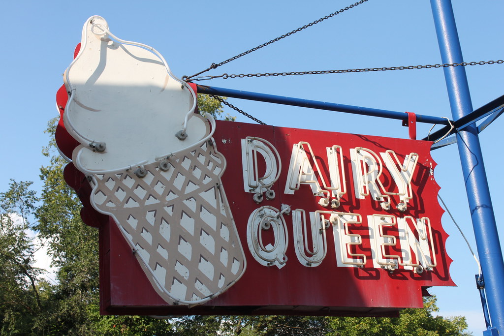Penn Hills Dairy Queen Neon This DQ in Penn Hills, PA has … Flickr