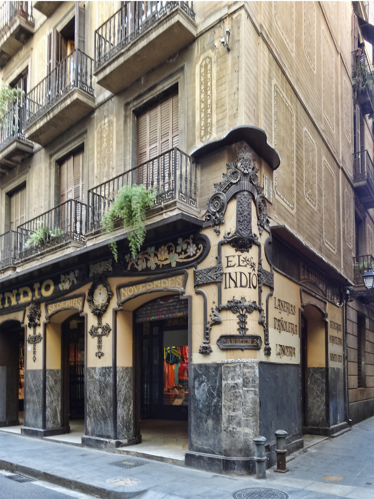 El Indio Storefront of El Indio at Carrer del Carmen, 24, … Flickr