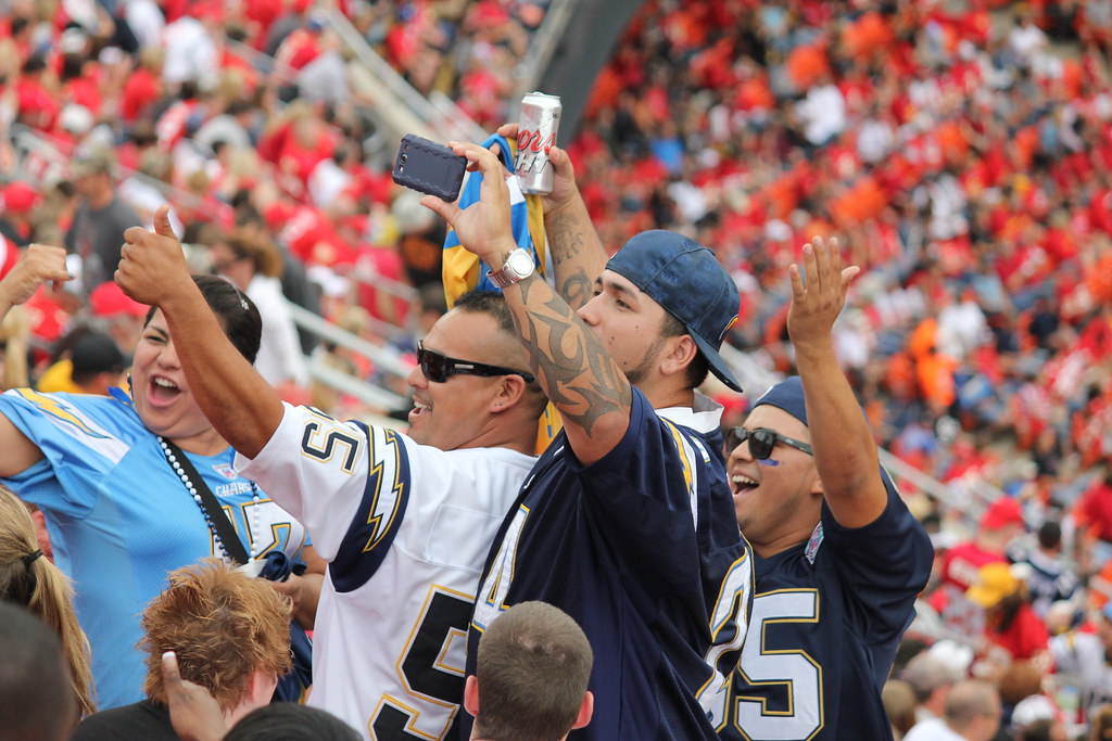 896 happy Charger fans..... BoLT21 Flickr