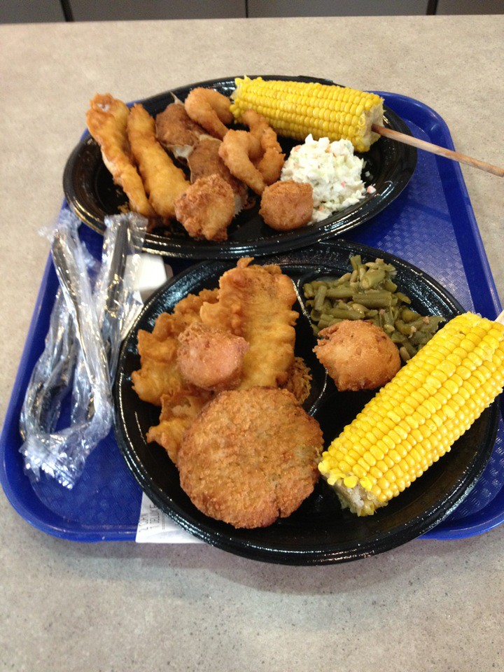 Captain D´s Seafood "Deluxe Seafood Platter" & "Classic Fi… Flickr