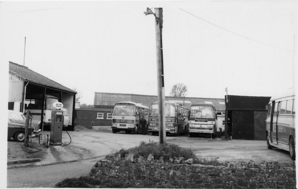 BRYANTS OF WILLITON, YARD PHOTO. IAN TROTTER Flickr