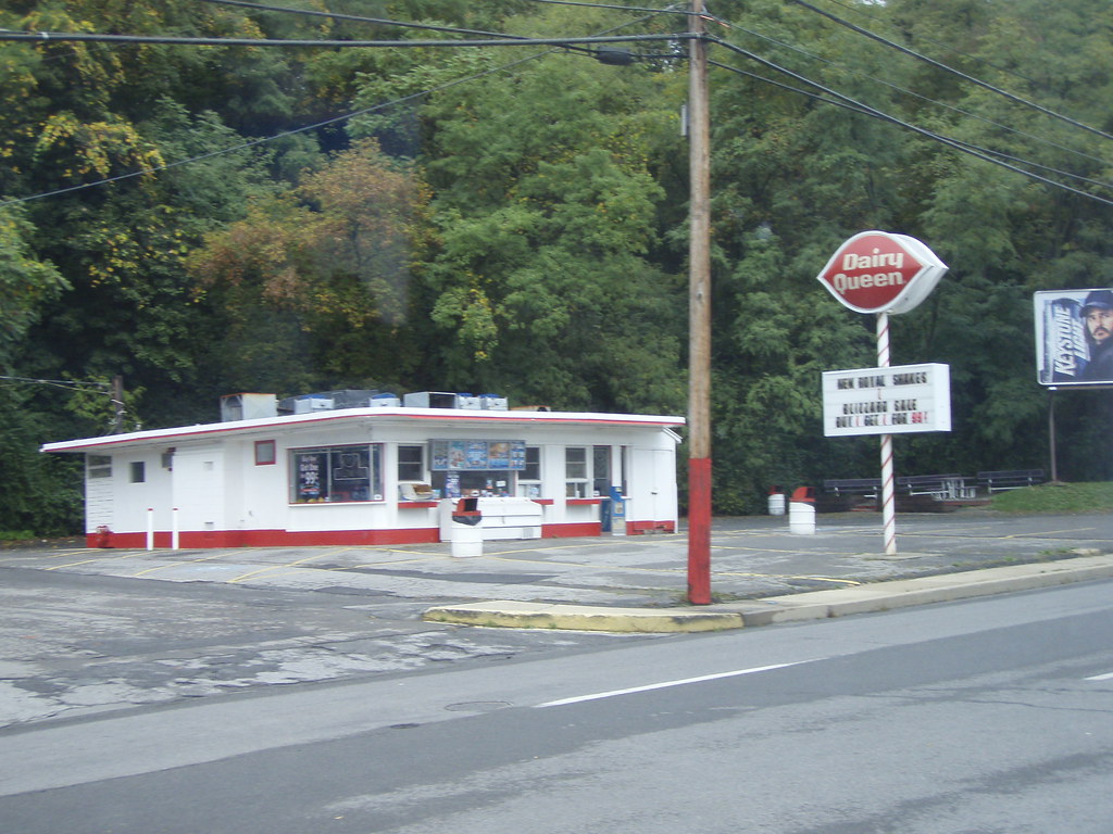 Dairy Queen Altoona, PA The great old Driveup Dairy Que… Flickr