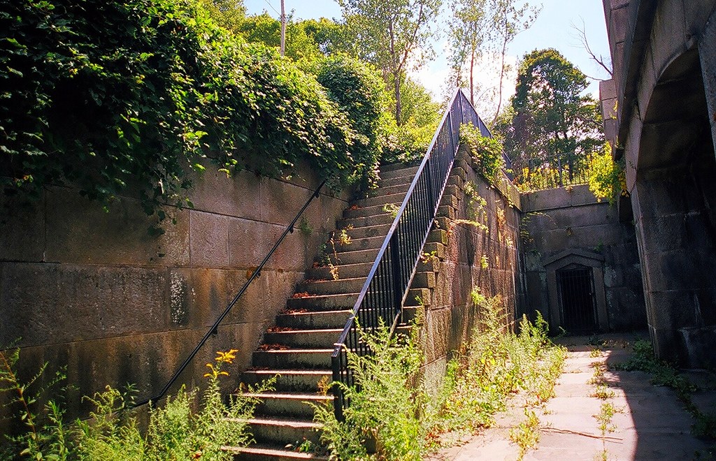 Fort Totten Ruins Fort Totten in Queens was a Civil Warer… Flickr