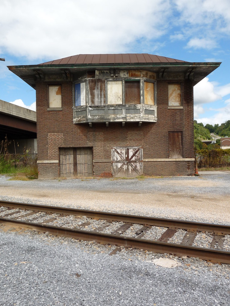 former "X Tower" Lynchburg, Virginia Kipp Teague Flickr