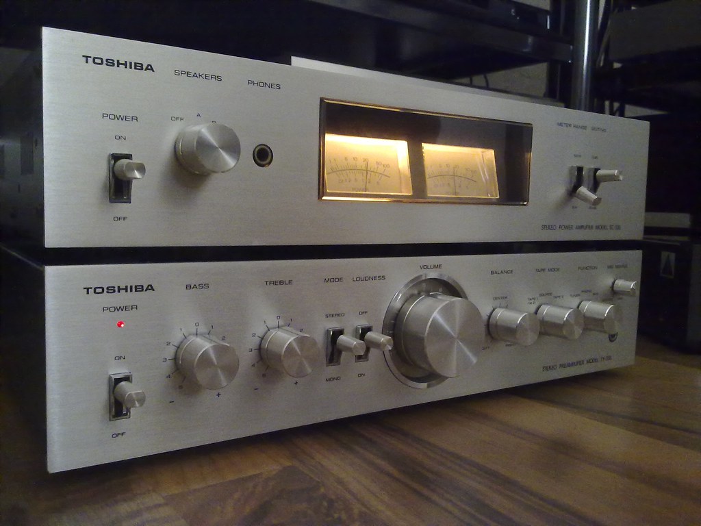 Toshiba SC335 & SY335 PreMain Amplifier Toshiba SC335 … Flickr