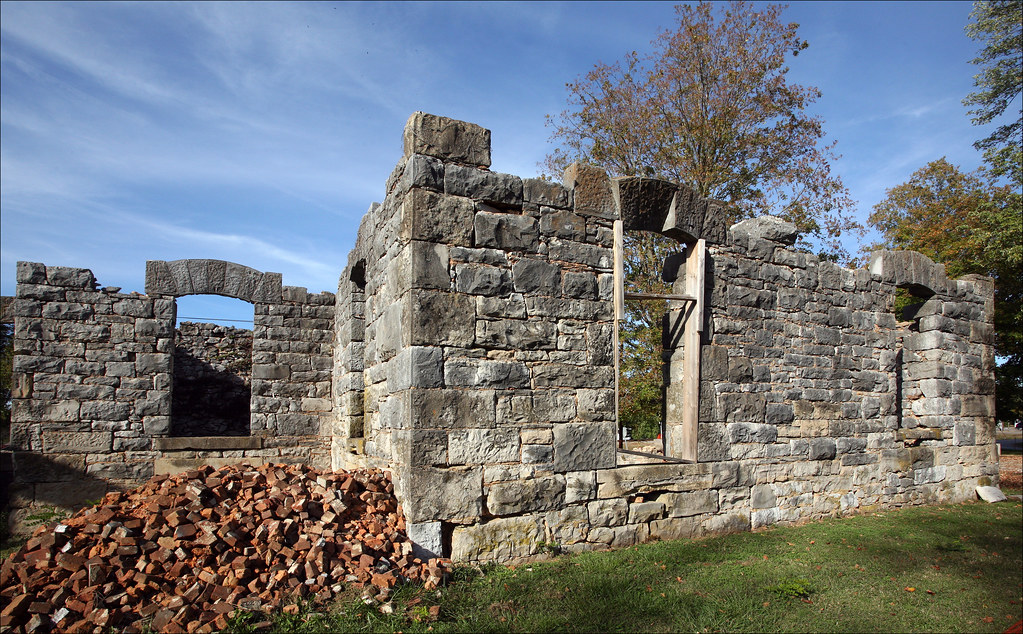 Bell's Tavern 3 Ruins of Bell's Tavern in Park City, Barre… Flickr