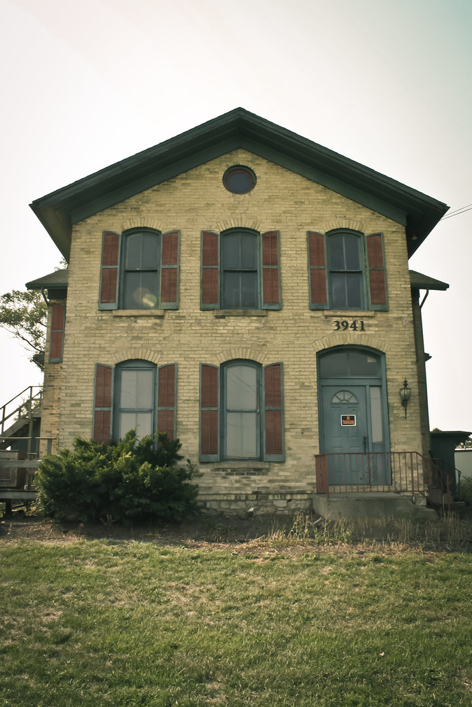 Abandoned In Janesville The Spaulding House Janesville, WI… Flickr