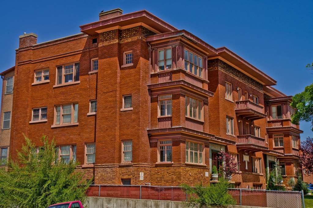 The Peery Apartments DSC01984 This building in the old … Flickr