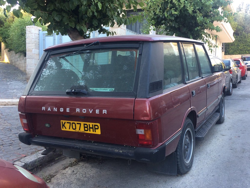 K708 BHP, UK Range Rover Classic Seen in Athens, Greece