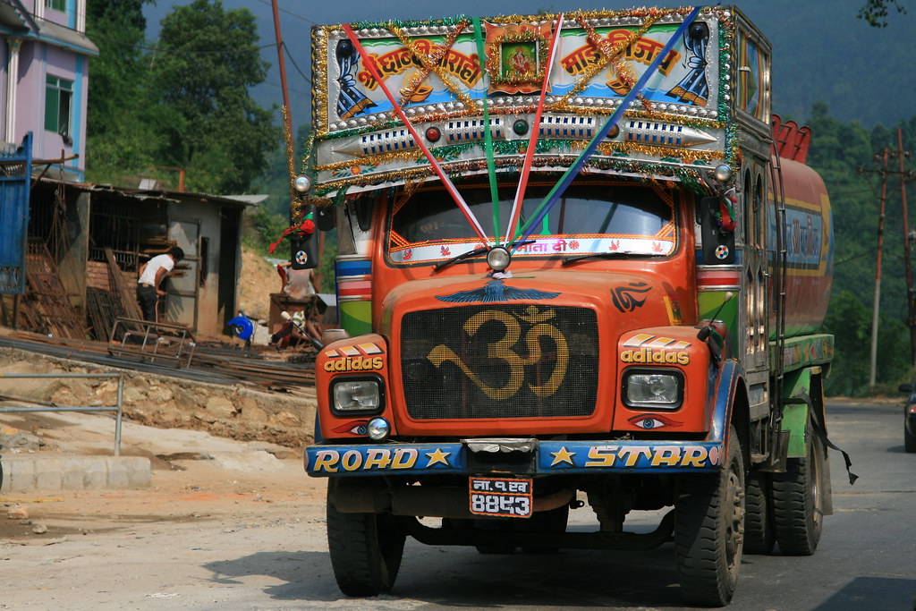 Road Star A truck in Nepal. William Levassor Flickr