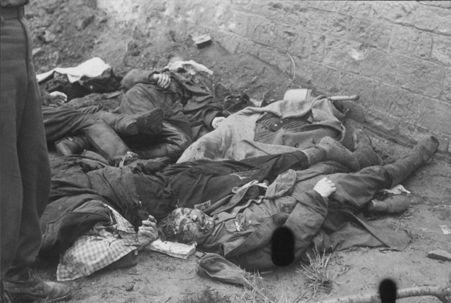 SS Nazi Executed at Dachau 5 On April 29, 1945 members of … Flickr