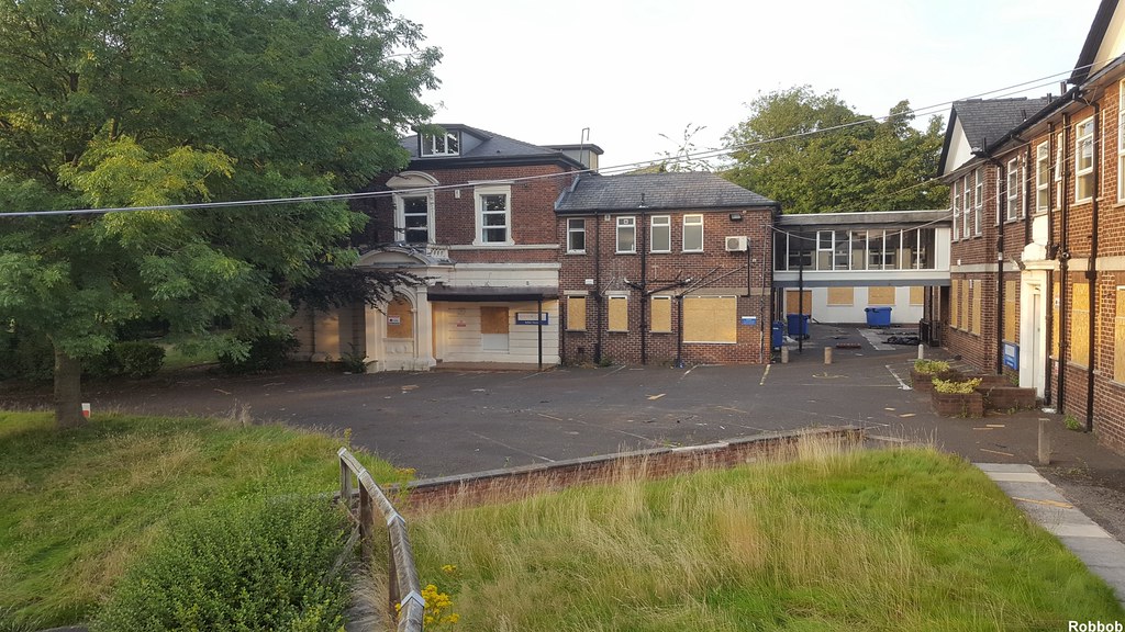 Cowley Hill NHS buildings Robbob2010 Flickr