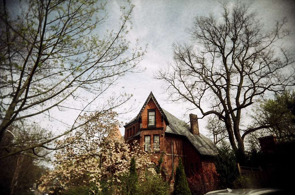 McKenzie Avenue Toronto April 2012 Vivitar Ultra Wide & Sl… Flickr