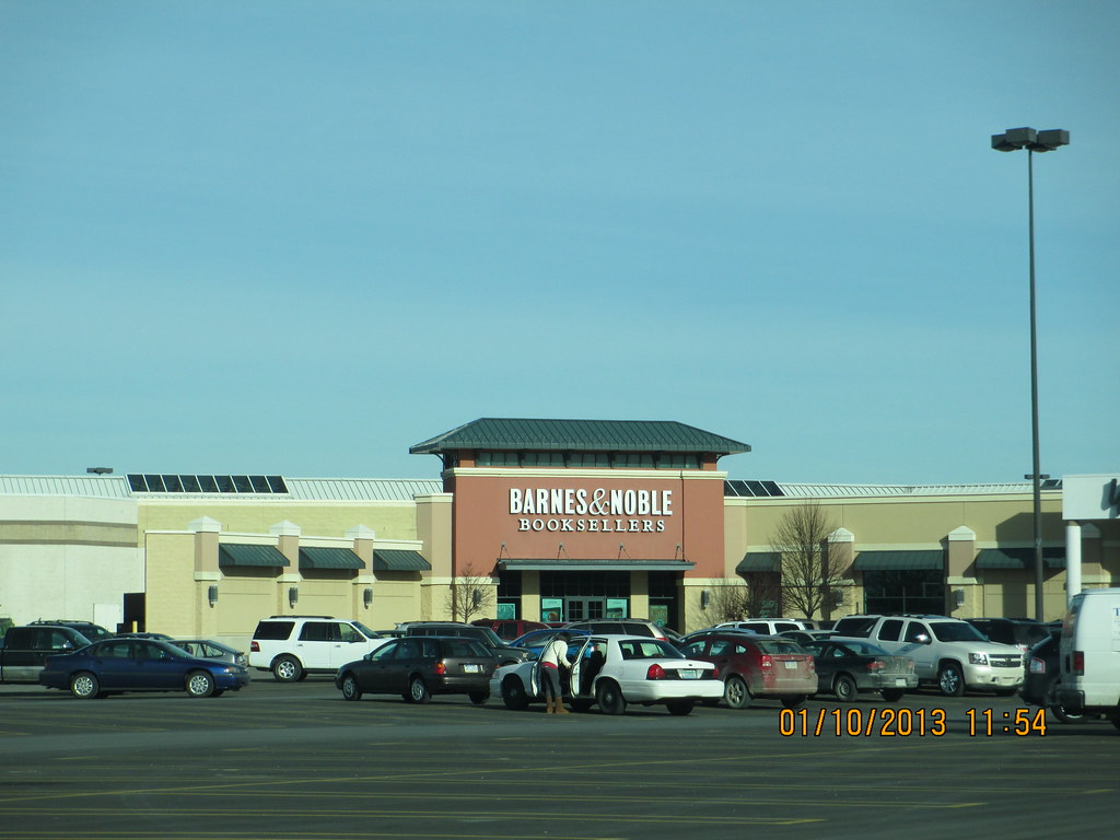 Barnes & Noble Located in the Midland Mall in Midland, MI bob r