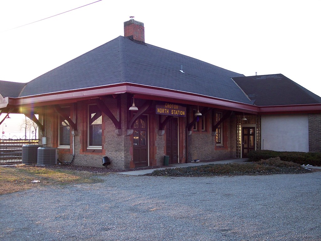Croton North roadandrailpictures Flickr