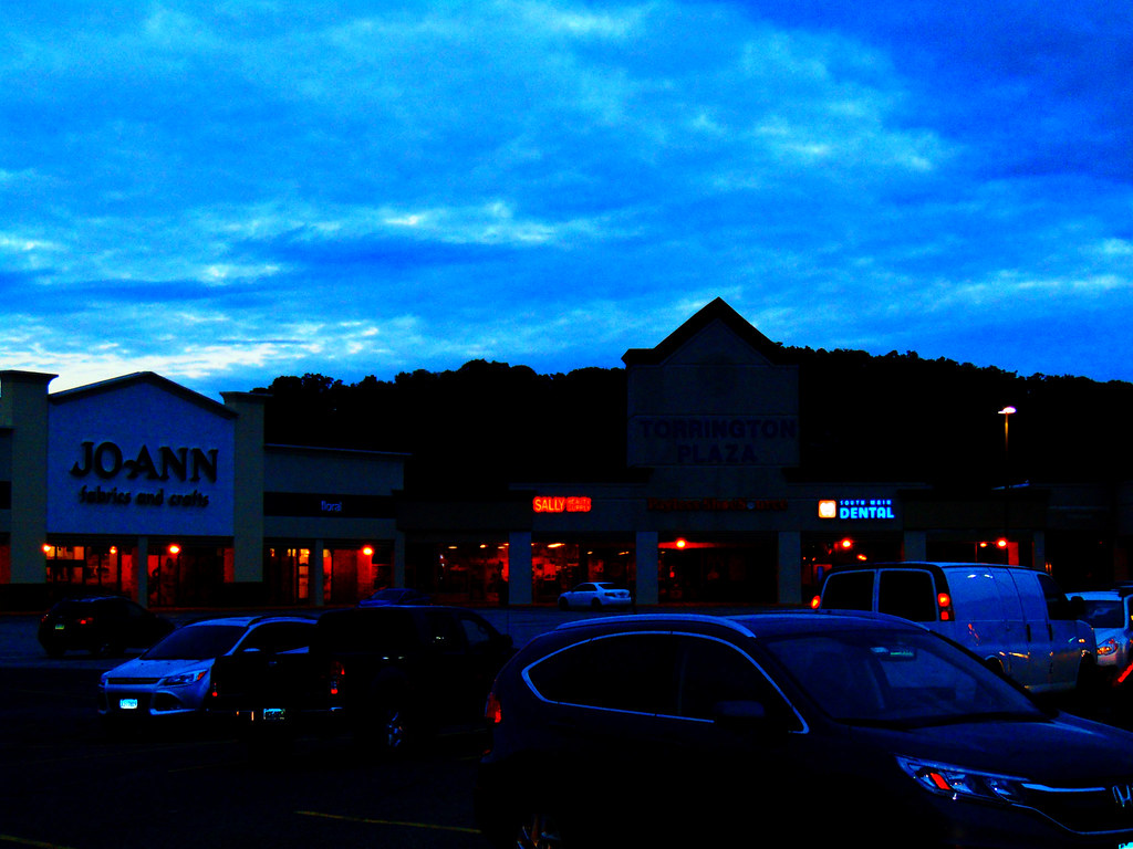 Torrington Plaza (Torrington, Connecticut) a photo on Flickriver