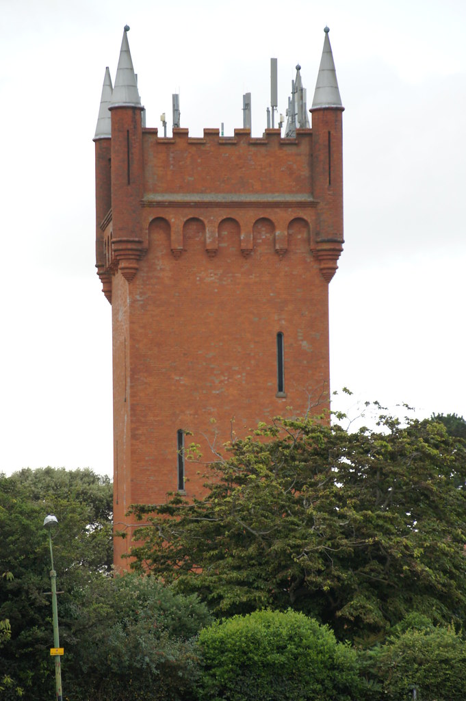 Water Tower, Seafield Gardens, Southbourne, Bournemouth, D… Flickr